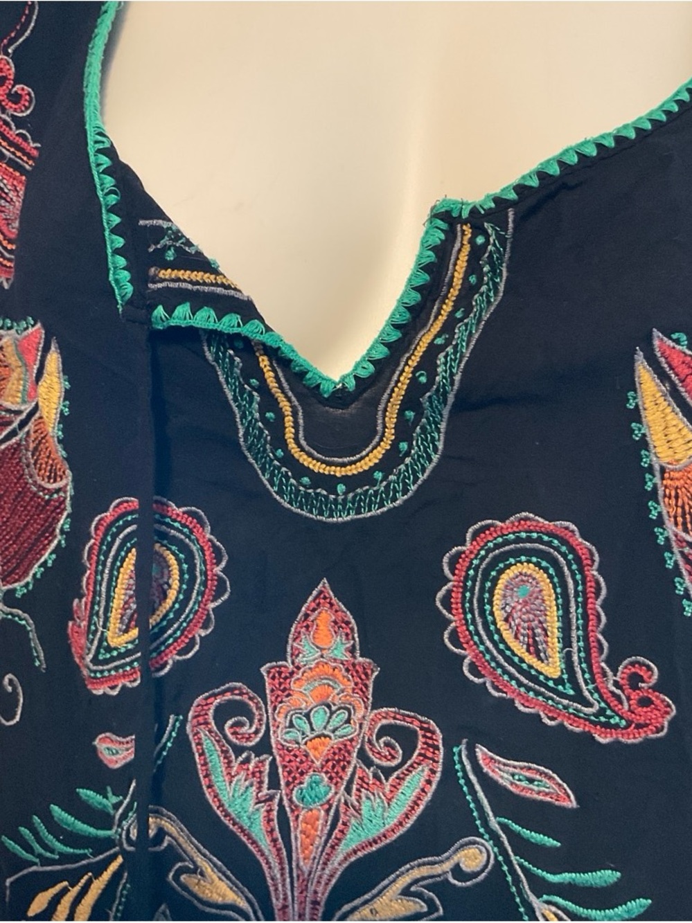 WD.NY Black V-Neck Tunic with Multicolor Paisley Embroidery - Picture 2 of 7